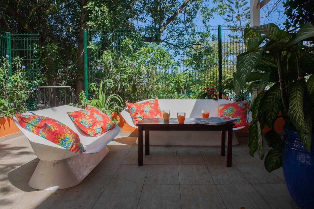 Le Cocon Hotel Le Moule Luaran gambar